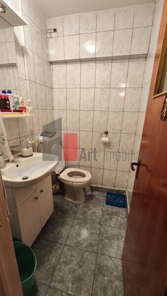 Dristor ap 4 camere et 3 decomandat