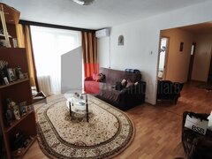 Dristor ap 4 camere et 3 decomandat